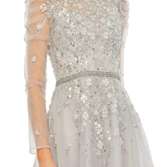 NWT Mac Duggal Dress 20444 // Embellished Gathered Long sleeve A-Line // Size 10 - Picture 5 of 9